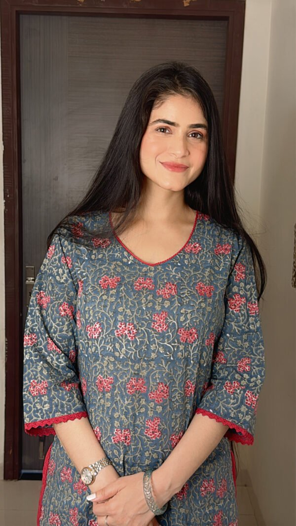 Harper Meadow Kurti Set - Image 3