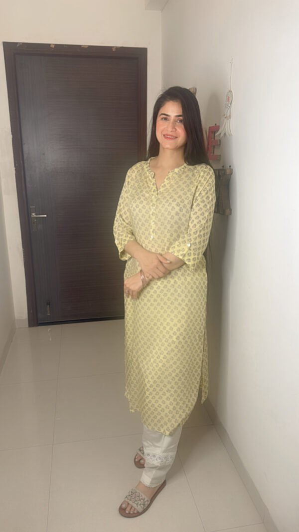 Eloise Olive Kurti