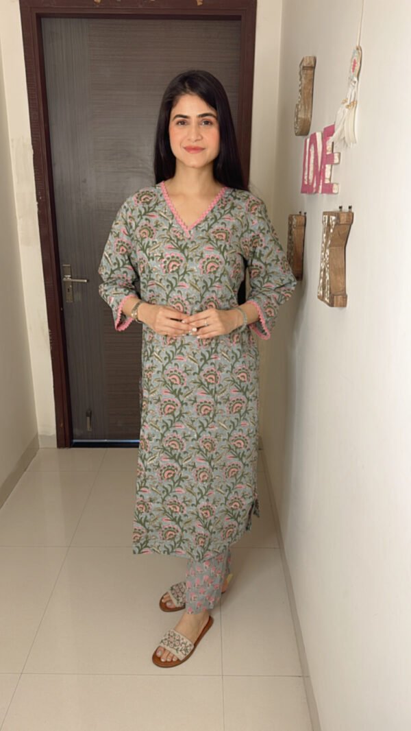 Iris Horizon Kurti & Pants - Image 7