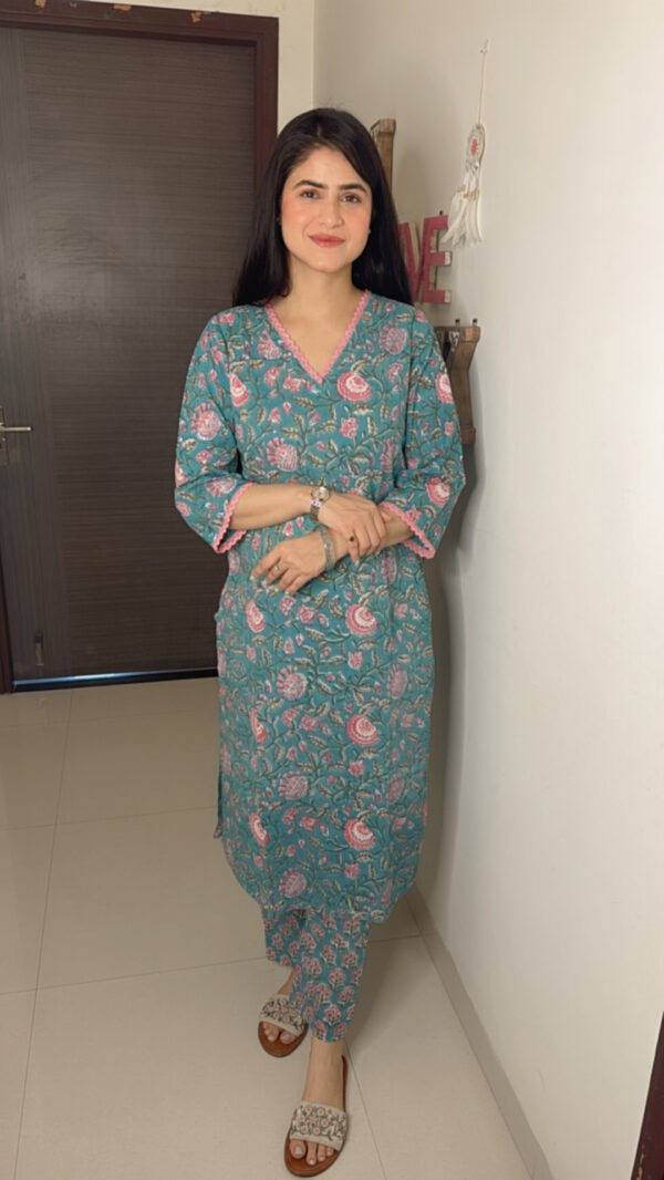 Juliette Bloom Kurti Set - Image 5