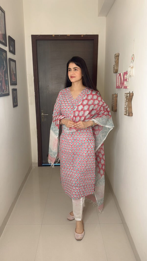Camille Petal set with Dupatta - Image 6