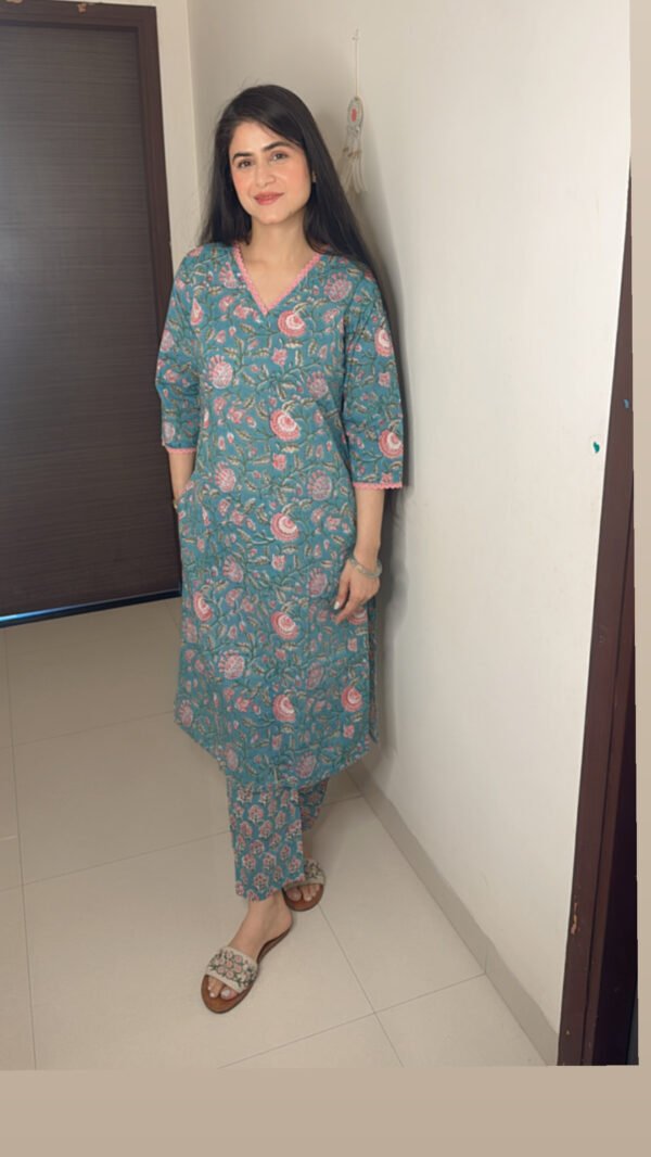 Juliette Bloom Kurti Set - Image 7