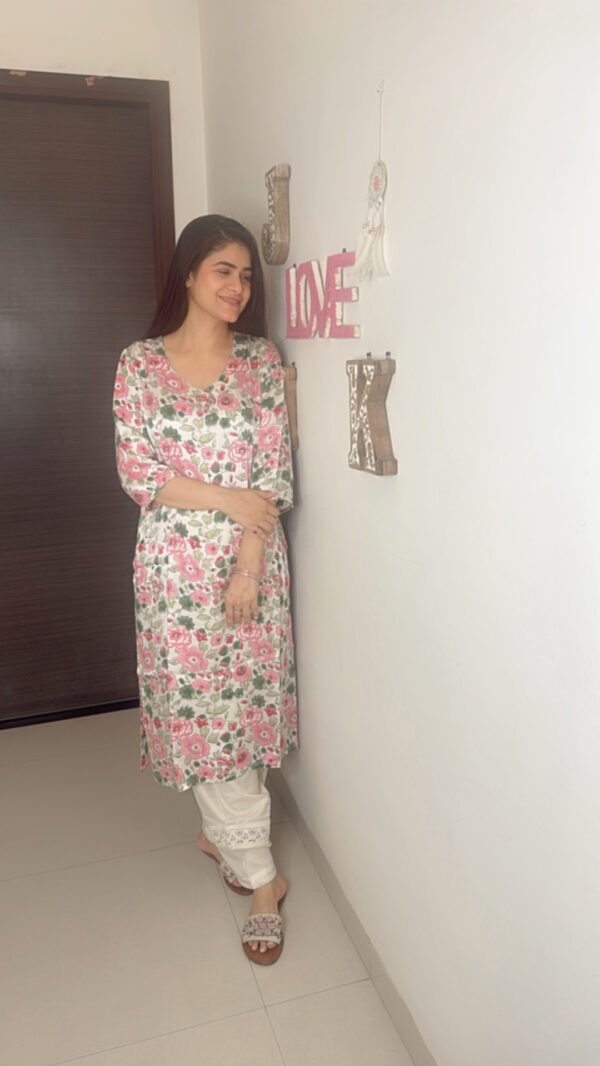 Aurora Glow Kurti - Image 6
