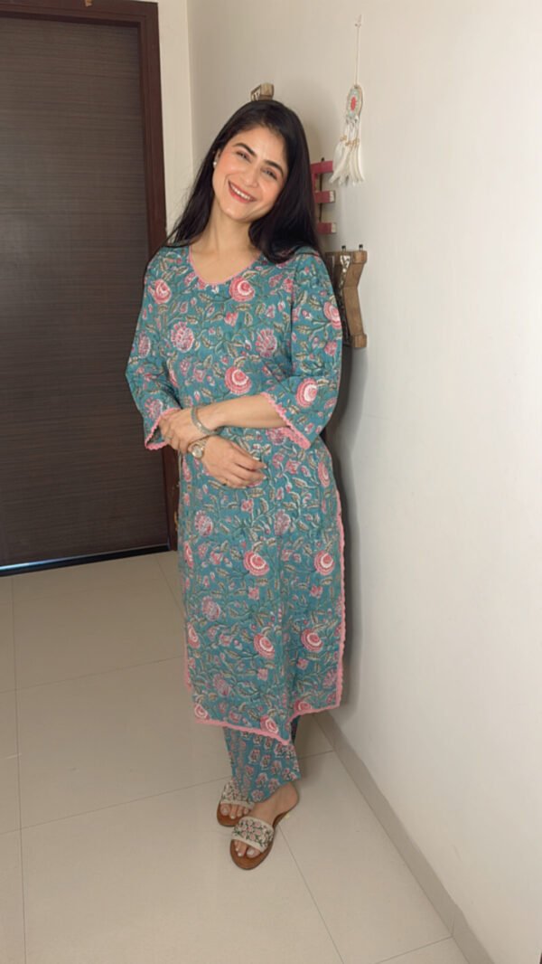 Flora Dawn Kurti Set - Image 4