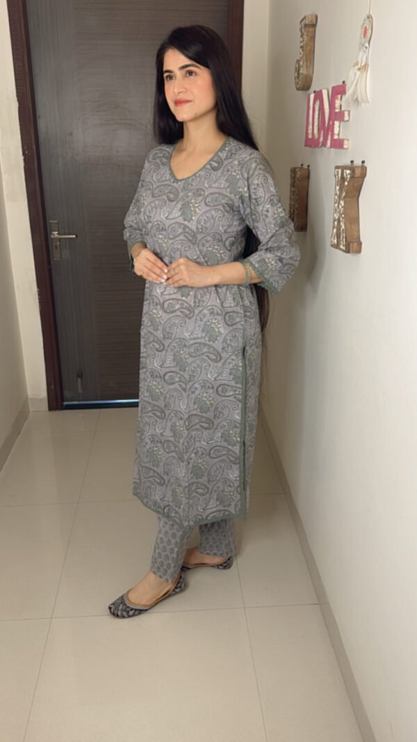 Layla Bliss Kurti Set - Image 3